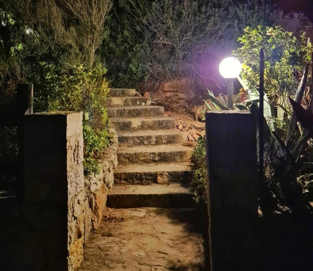Casette Del Maestrale E Dello Scirocco Sant'Antioco Luaran gambar